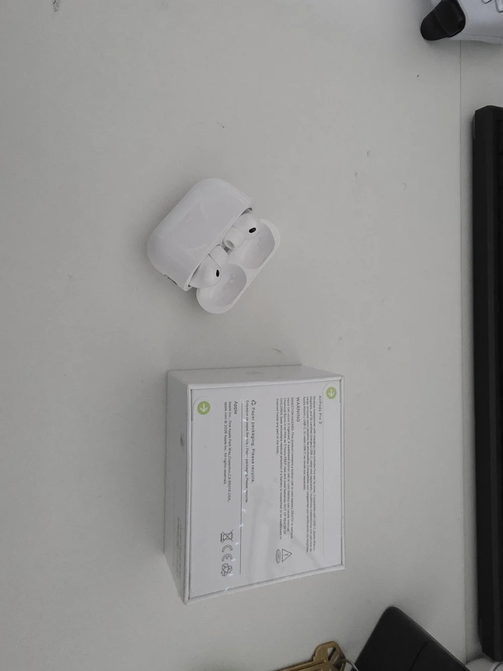 Apple Wireless Earbuds and Charging Case in White